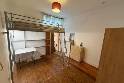 undefined, Bryantwood Road, London N7