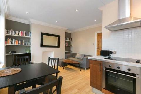 2 bedroom apartment for sale, St. Peter's Street, London