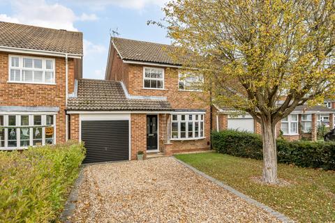 3 bedroom link detached house for sale, Ashton Road, Wokingham, Berkshire