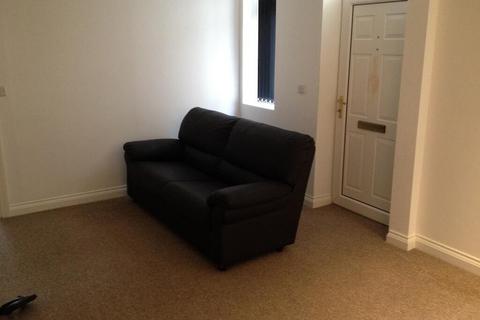 undefined, 8 Whitefield Terrace, Flat 3