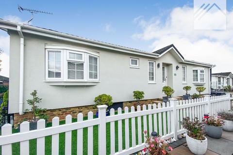 Kingsmere Close, Canvey Island