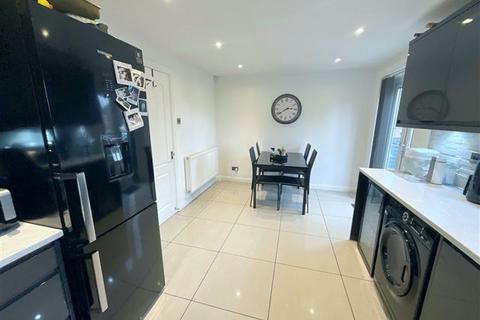 3 bedroom detached house for sale, Birley Spa Drive, Sheffield, Sheffield, S12 4BX