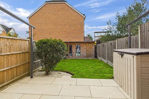 4 bedroom terraced house for sale, Franklins, Maple Cross, WD3