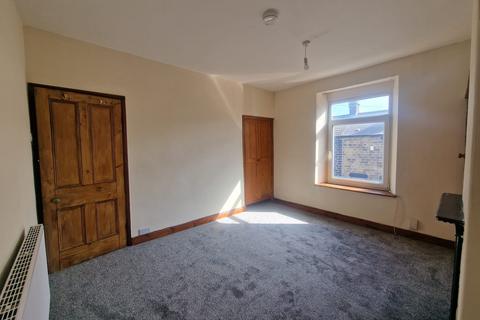 2 bedroom terraced house to rent, South Street, Barnsley