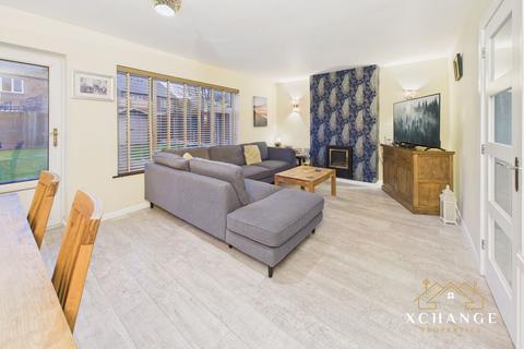 4 bedroom detached house for sale, Southfield Close, Nuneaton CV10
