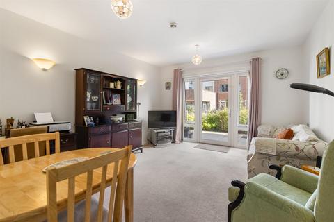 undefined, Apartment 5, Clarence Park, 415 Worcester Road, Malvern