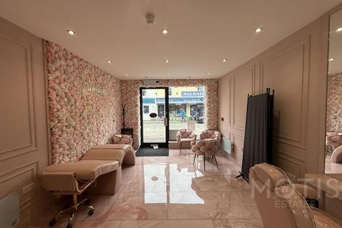 Retail property (high street) to rent, 51-51A High St New Romney TN28 8AH