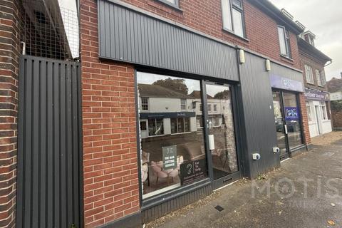 Retail property (high street) to rent, 51-51A High St New Romney TN28 8AH
