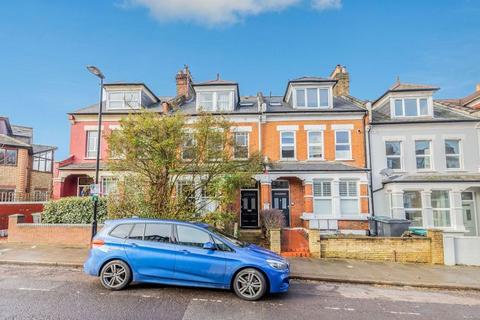 2 bedroom flat to rent, N8