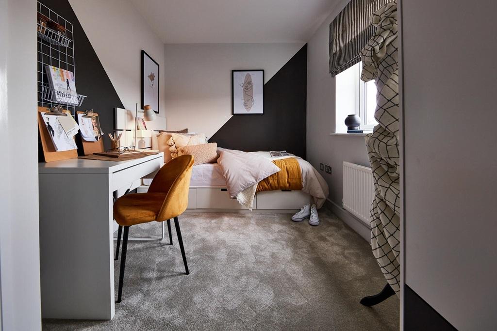 Versatile single bedroom