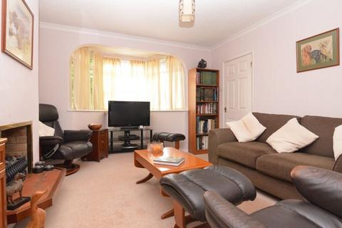 3 bedroom semi-detached house to rent, Bexley Lane, Sidcup  DA14