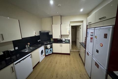 6 bedroom house to rent, Birmingham B29