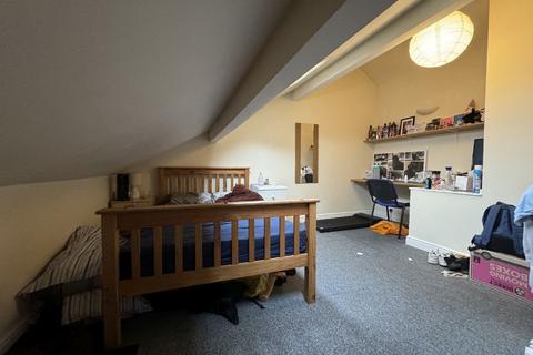 6 bedroom house to rent, Birmingham B29