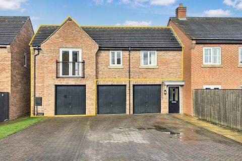 2 bedroom townhouse for sale, Damson Avenue, Malton YO17