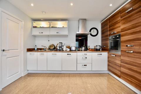 undefined, Kestrel Road, Farnborough GU14