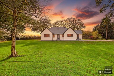 4 bedroom detached house for sale, Sampford Courtenay, Okehampton, EX20