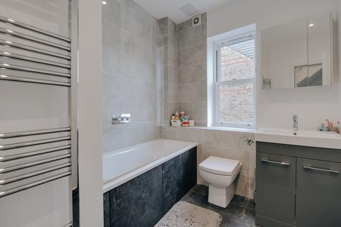 3 bedroom detached house for sale, Aldenham Road, Bushey, WD23