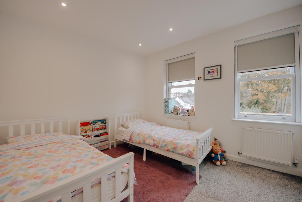 Second bedroom