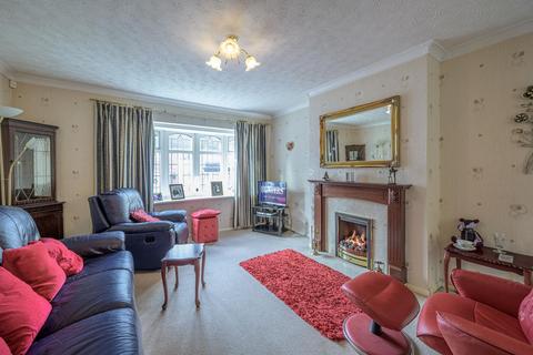 3 bedroom semi-detached house for sale, Stapleford Grove, Stourbridge, DY8 5RD