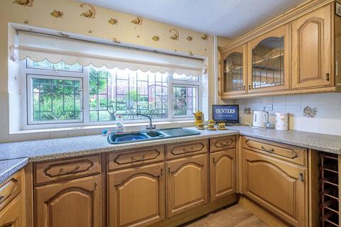 3 bedroom semi-detached house for sale, Stapleford Grove, Stourbridge, DY8 5RD