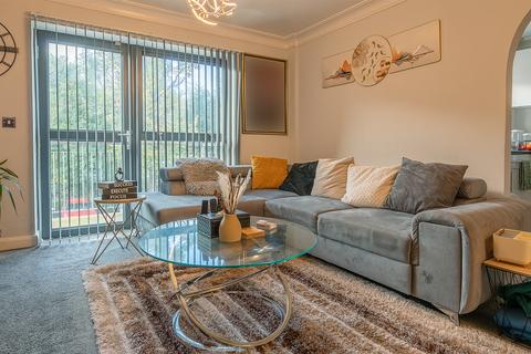 2 bedroom flat for sale, Penn Road, Wolverhampton WV4