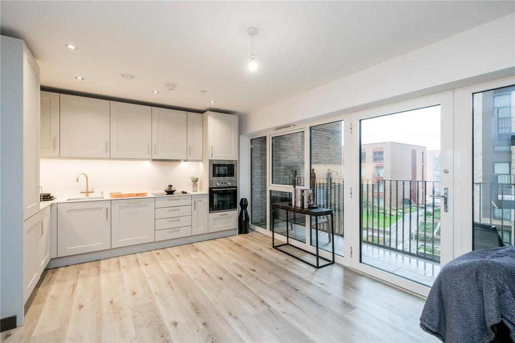 Reception/Kitchen