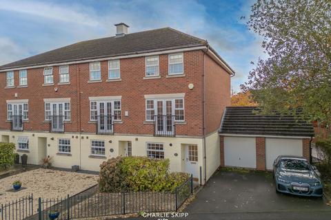3 bedroom townhouse for sale, Elm Road, Sutton Coldfield B76