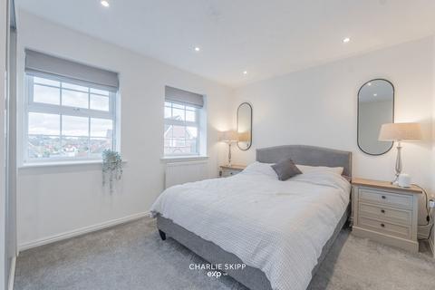 3 bedroom townhouse for sale, Elm Road, Sutton Coldfield B76