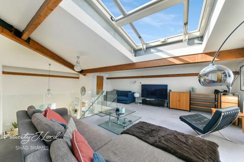 2 bedroom flat for sale, The Penthouse, Boss House, SE1