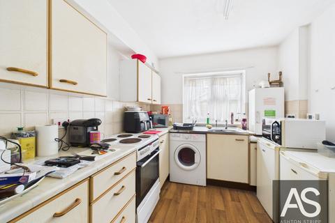 1 bedroom flat for sale, Rue De Bayeux, Wellington Court Rue De Bayeux, TN33