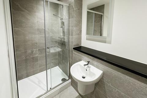 Studio to rent, Bevington Bush, Liverpool, L3