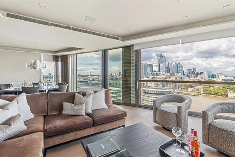 2 bedroom flat to rent, Crown Square, London SE1