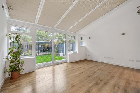 undefined, Vine Road, Stoke Poges, Slough