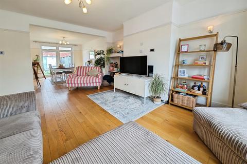 undefined, Southampton SO15