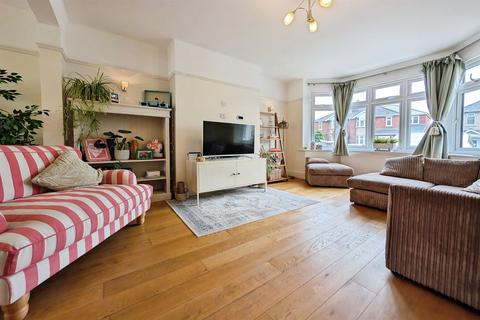 undefined, Southampton SO15