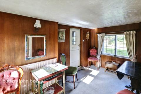 2 bedroom detached house for sale, Manor Road, Sandbach