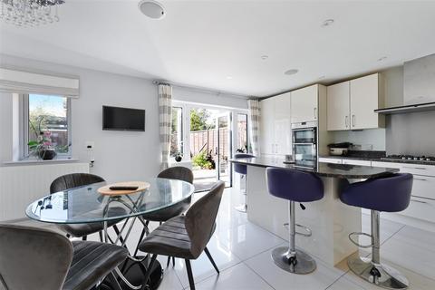 undefined, Glanville Way, Epsom