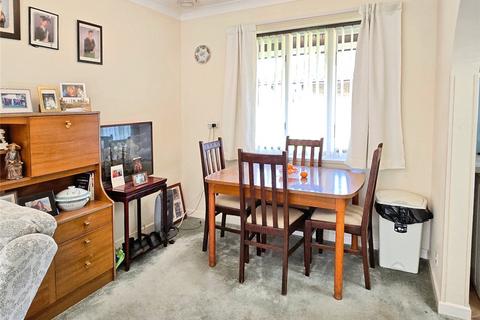 2 bedroom bungalow for sale, Meadowbrook Court, Gobowen SY10