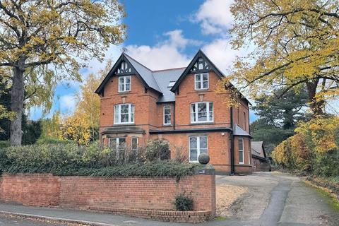 Kedleston Road, Derby DE22