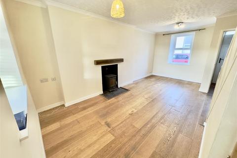 2 bedroom terraced house to rent, Madryn Terrace, Chwilog