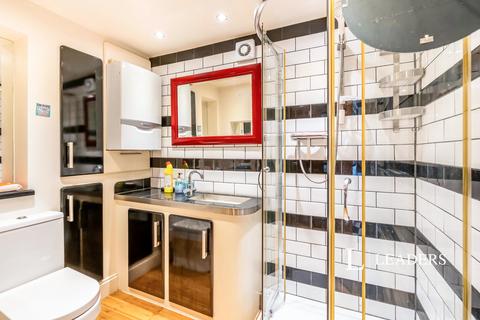 4 bedroom detached house to rent, King Street, Westbourne, PO10