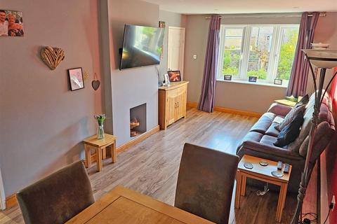 3 bedroom end of terrace house for sale, Symonds Green Road, Stevenage