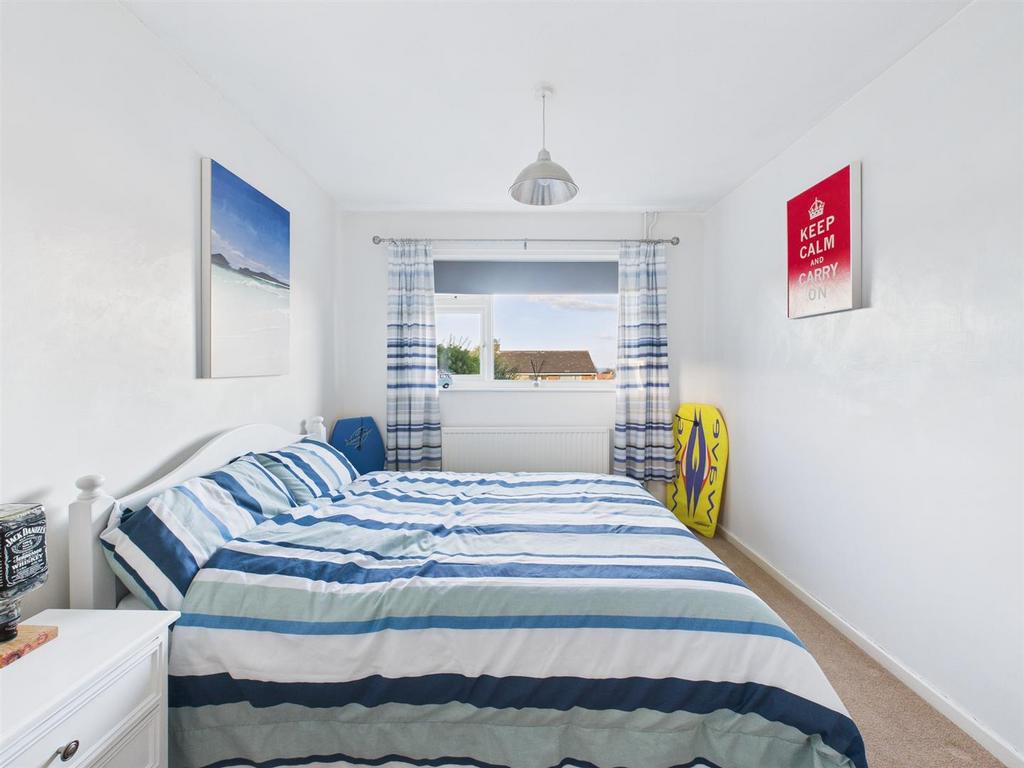 CAM04116 G0-PR0273-STILL031.jpg