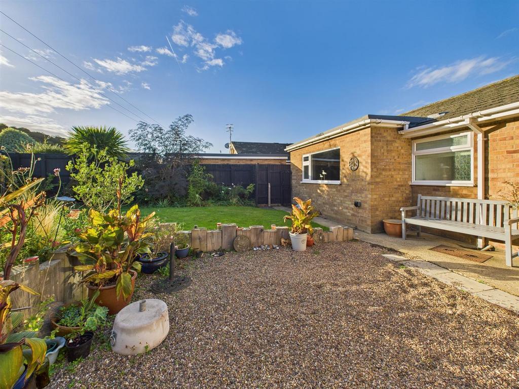 CAM04116 G0-PR0273-STILL024.jpg