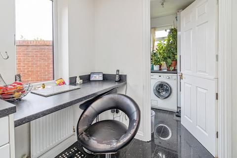 undefined, Brill Place, Milton Keynes MK13