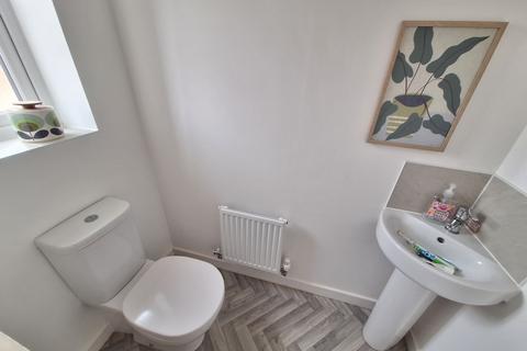 3 bedroom semi-detached house for sale, Caesar Drive, Nuneaton, CV11 6ZD