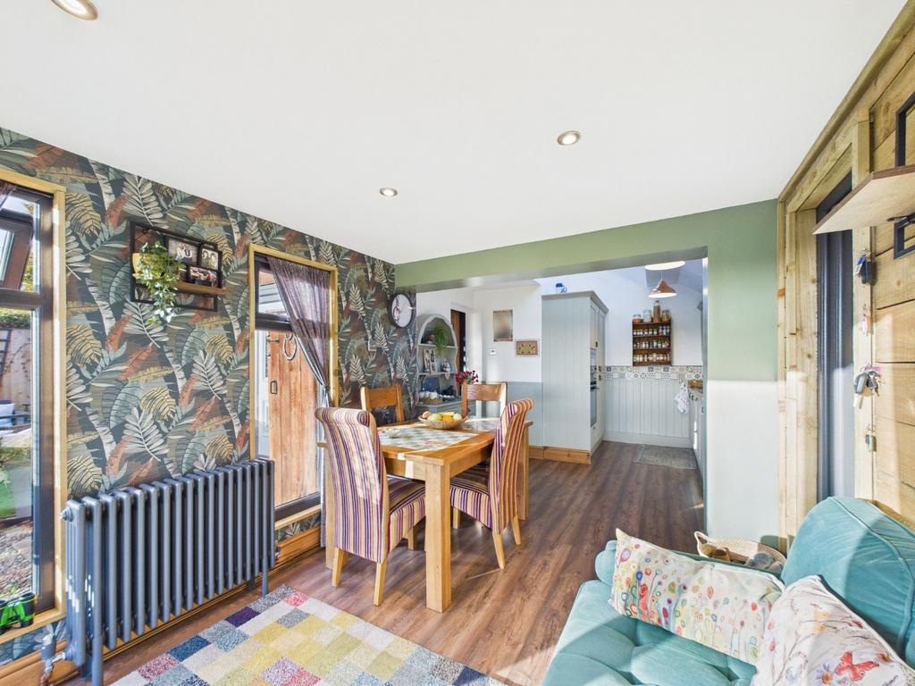 Dining Room/Kitchen