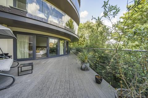 3 bedroom flat to rent, Lower Richmond Road, Putney, London, SW15