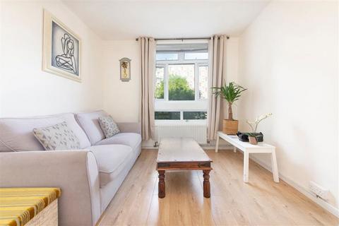 1 bedroom flat for sale, Diss Street, London E2