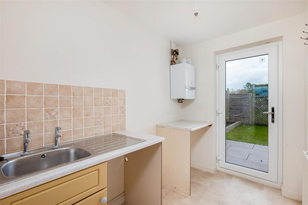 14 Rawlinson Close-1953-5.jpg